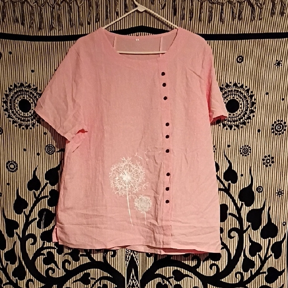 Temu Tops - Nwot Temu Pink Dandelion Boxy Fit Top